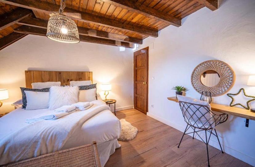 Casa Catania-Acogedora Casa Con Impresionantes Vistas-Fibra Optica Villa Salardú Екстериор снимка